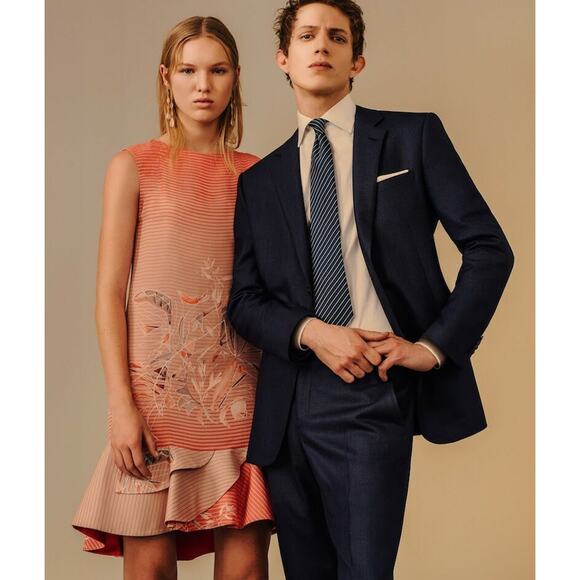 Giorgio Armani Size 4 Birds of Paradise Flounce-Hem Dress Red Multi NWT $4175 - Picture 3 of 10